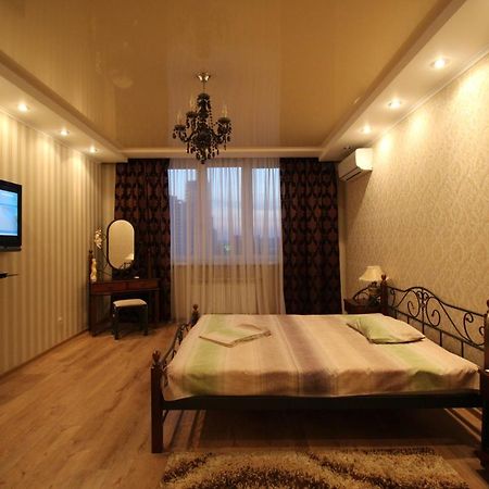 Panoramic View Lux Apartment On Metro Osokorky Kiev Exterior foto